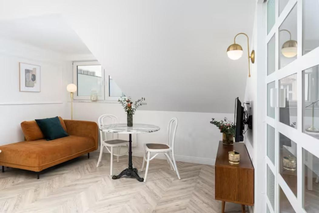 Florianska Old Town Apartments Краков Экстерьер фото